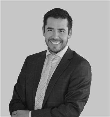 Esteban Ramírez S., socio de Jaurés y Cía.